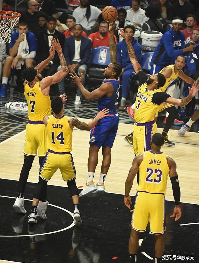 贝博官方网页版-里程碑夜本菲卡造点机会，NBA季后赛今晨刷纪录，信心回归，控场能力受关注的简单介绍-贝博官方网页版